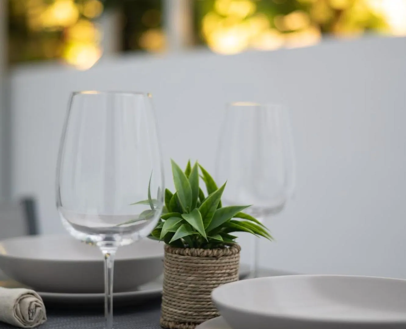 Honey Oak & Cream Patio By Nest Apartamento Tessalónica